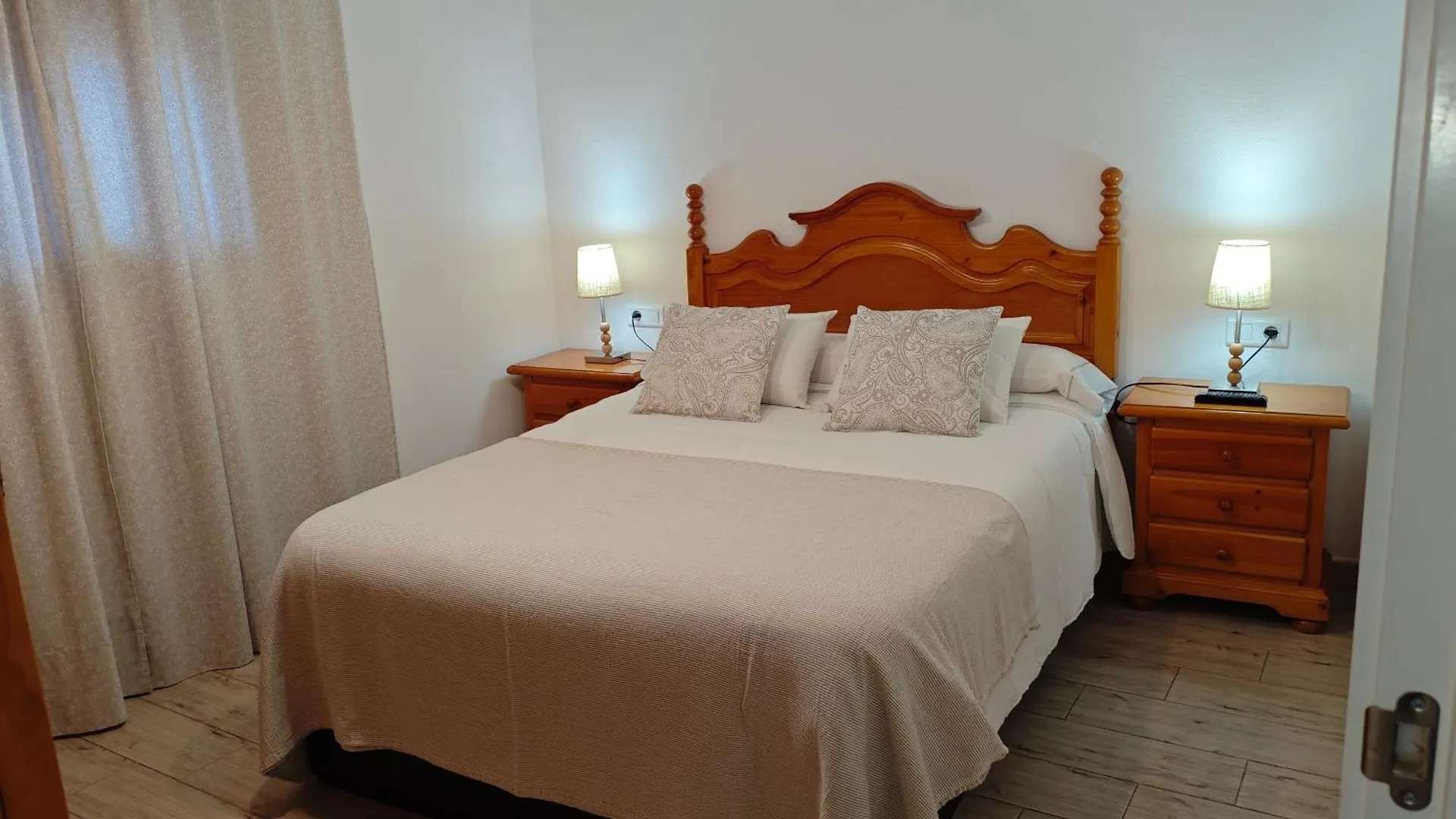 Apartamento El Almencino 톨록스 아파트